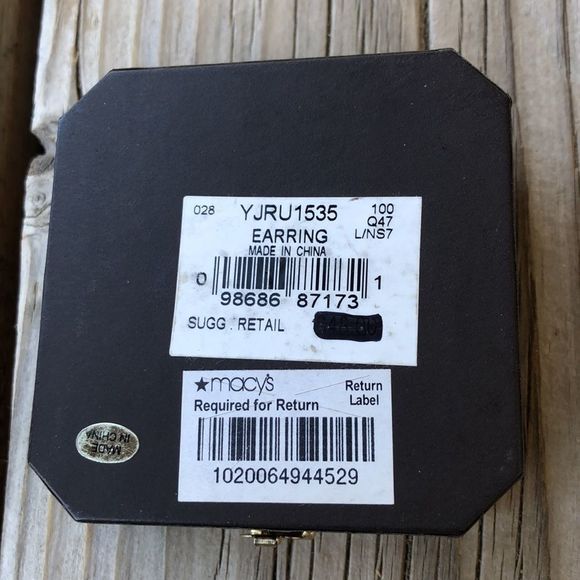 Juicy Couture Vintage Crystal Crown Pearl Drop Earrings IOB EUC - Picture 8 of 8